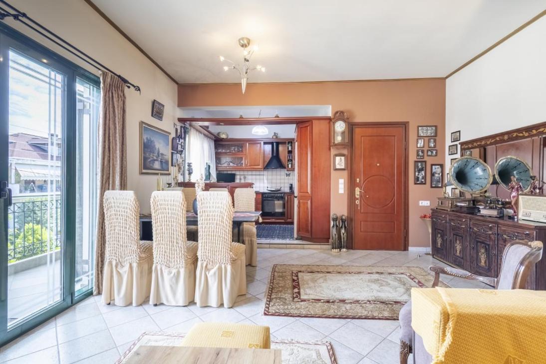 Vasilis Luxury Apartment Ioannina Buitenkant foto