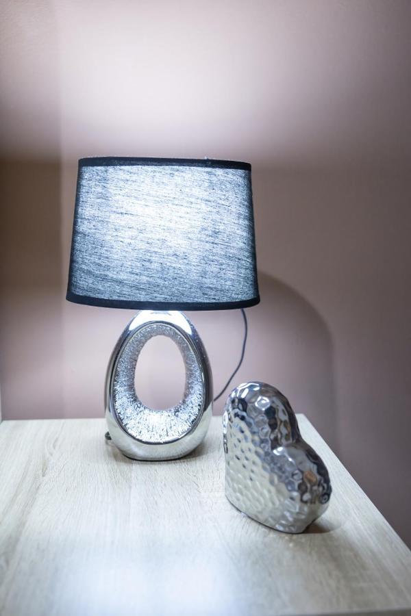 Vasilis Luxury Apartment Ioannina Buitenkant foto